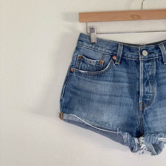 Levi’s 501 High Waist Denim Cutoff Jean Short Blue Explorer 27 - Picture 5 of 13